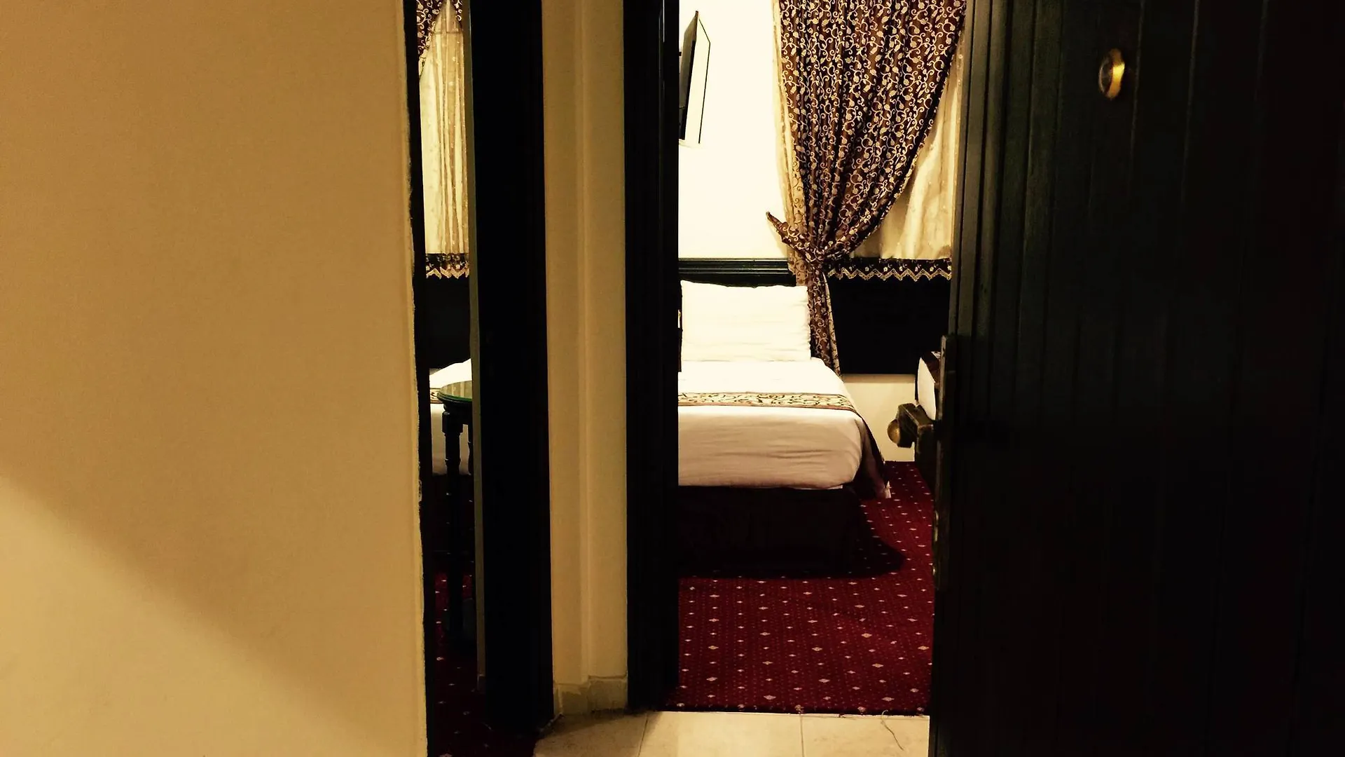Qasr Al Riyadh Hotel Apartments 2*, Mecca
