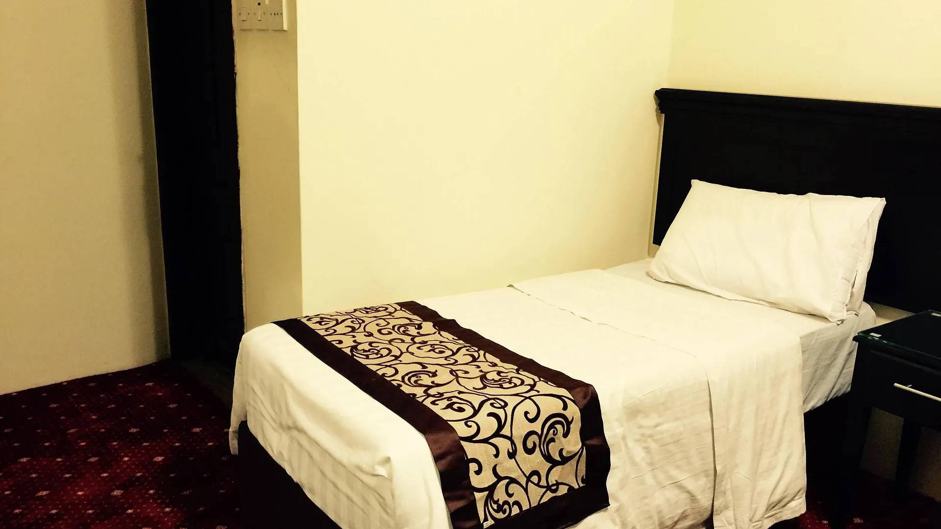 Qasr Al Riyadh Hotel Apartments 2*, Mecca Saudi Arabia